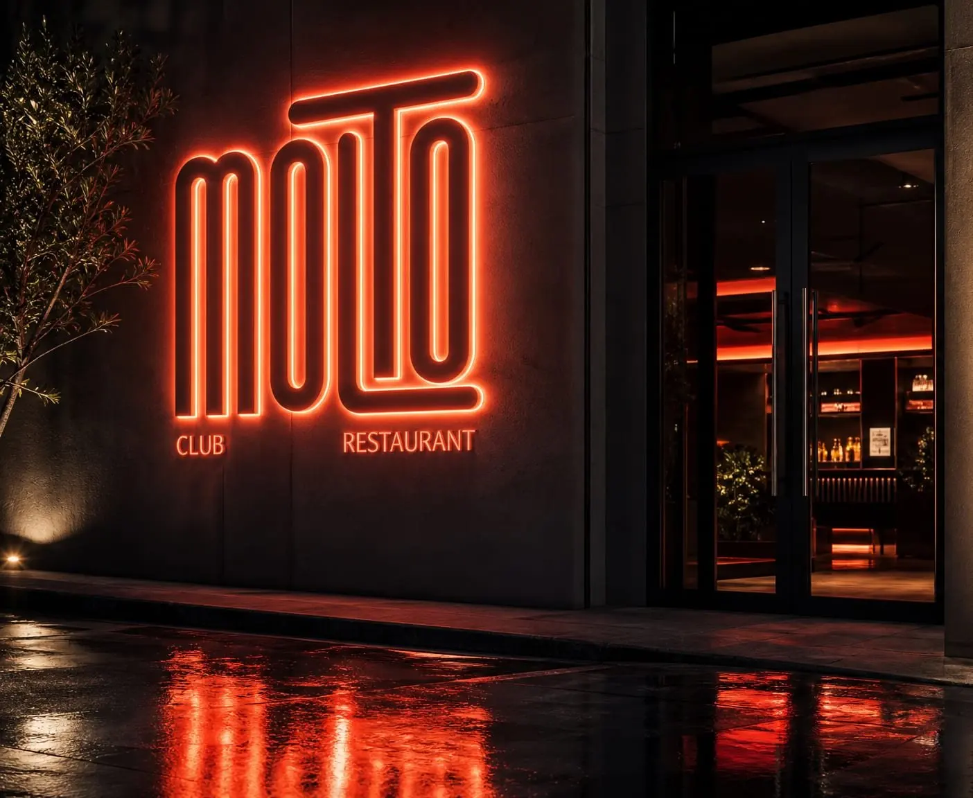 Insegna luminosa del brand Molto