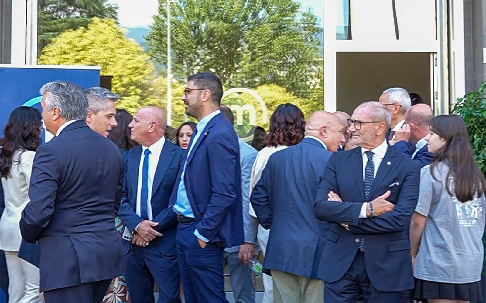 Ospiti all’inaugurazione del punto Banca Mediolanum di Rende