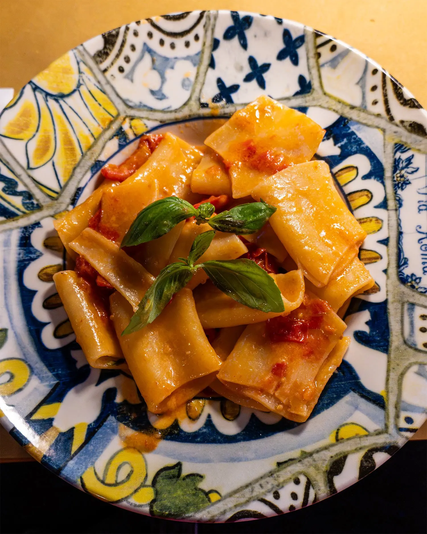 Paccheri al pomodoro e basilico